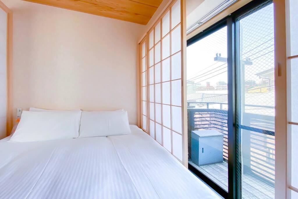 We Guest House Tokyo Room photo