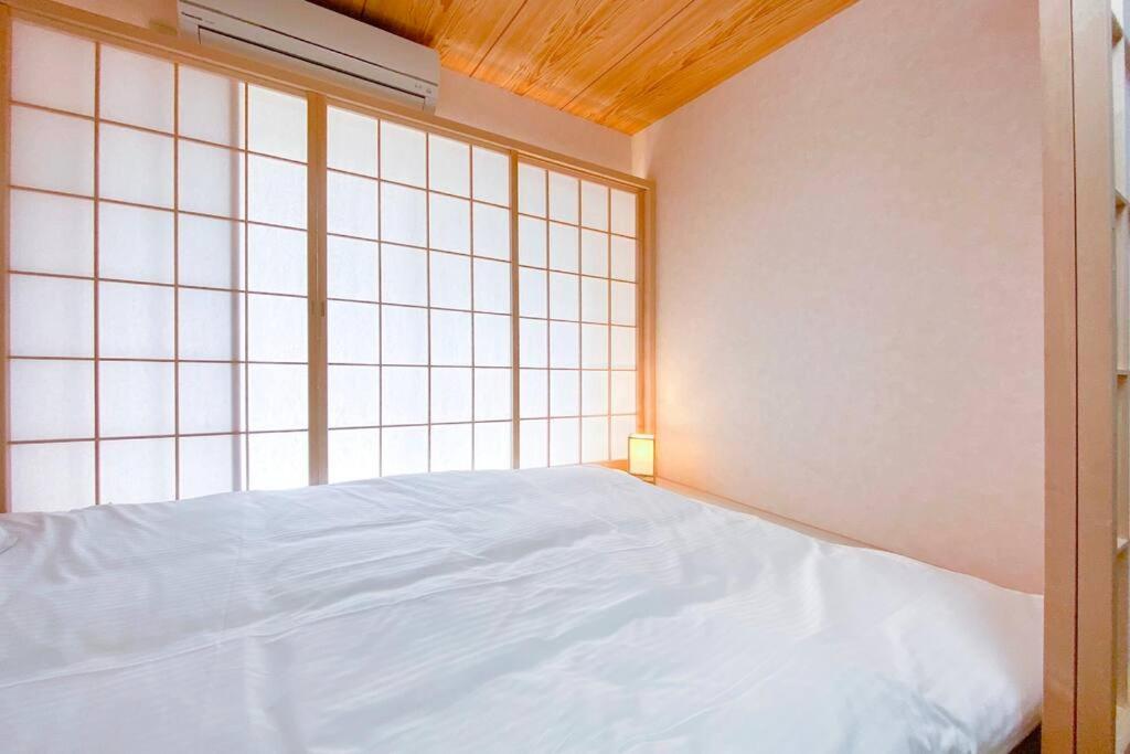 We Guest House Tokyo Room photo