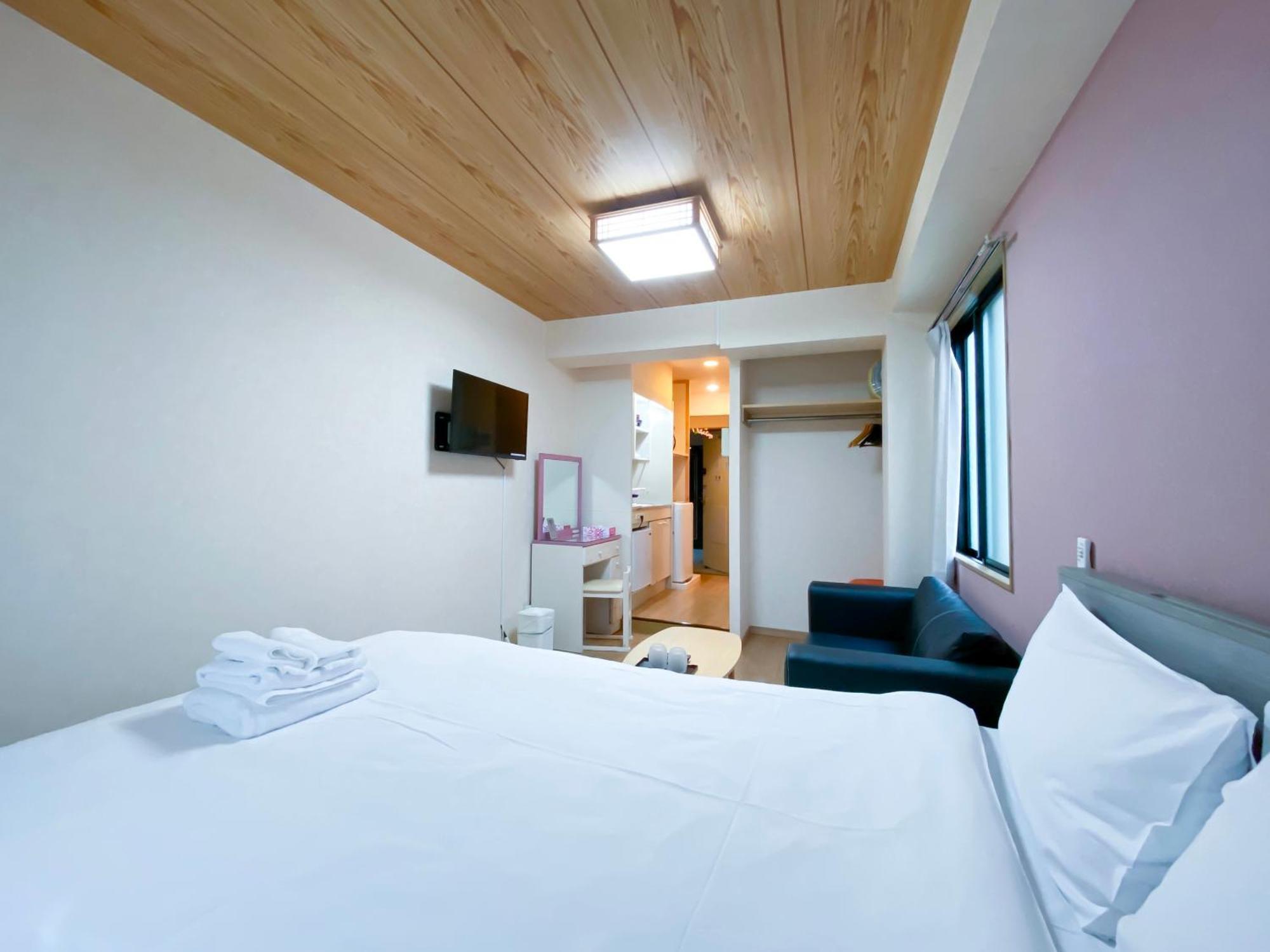 We Guest House Tokyo Room photo
