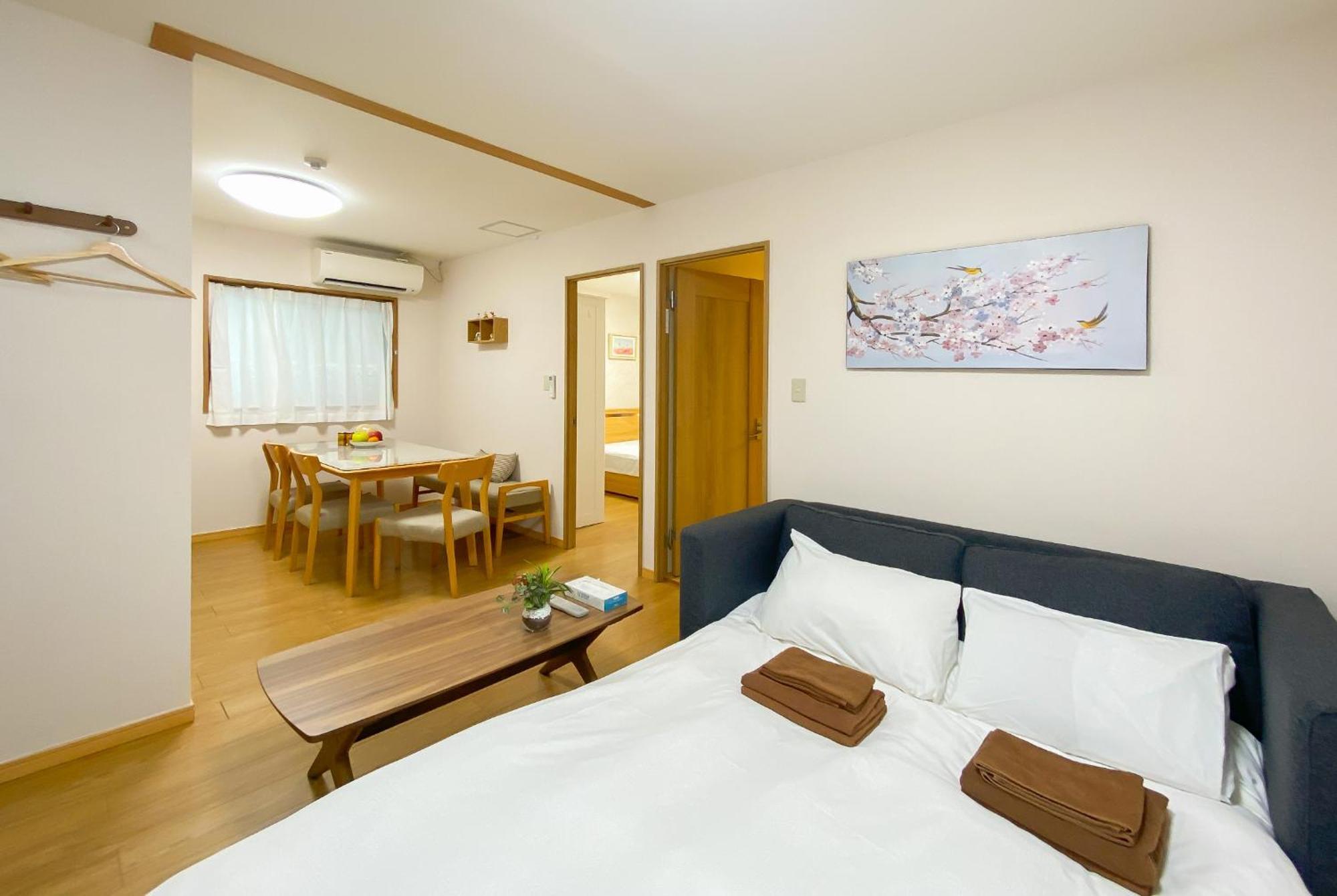We Guest House Tokyo Room photo